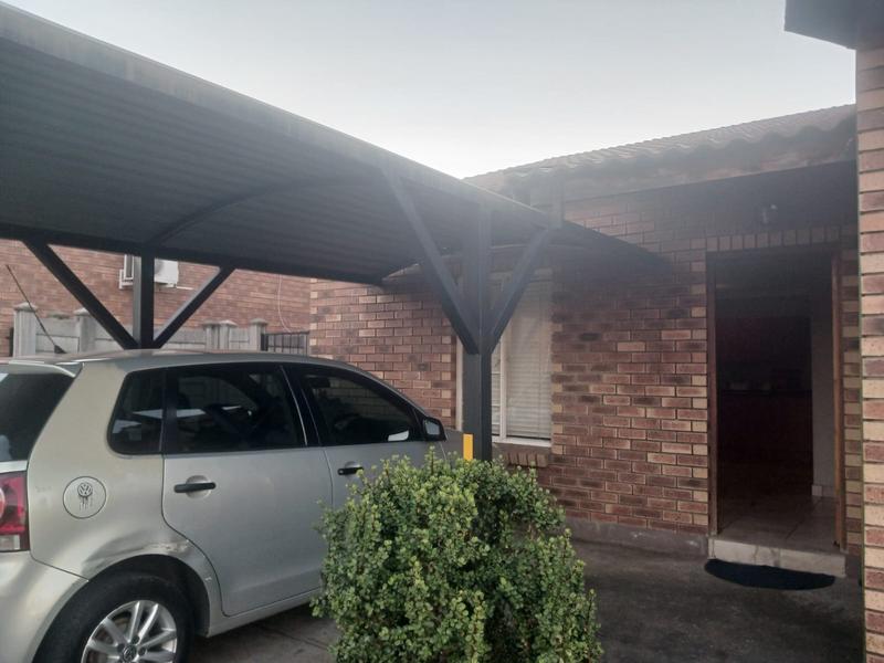 To Let 3 Bedroom Property for Rent in Waterval East North West